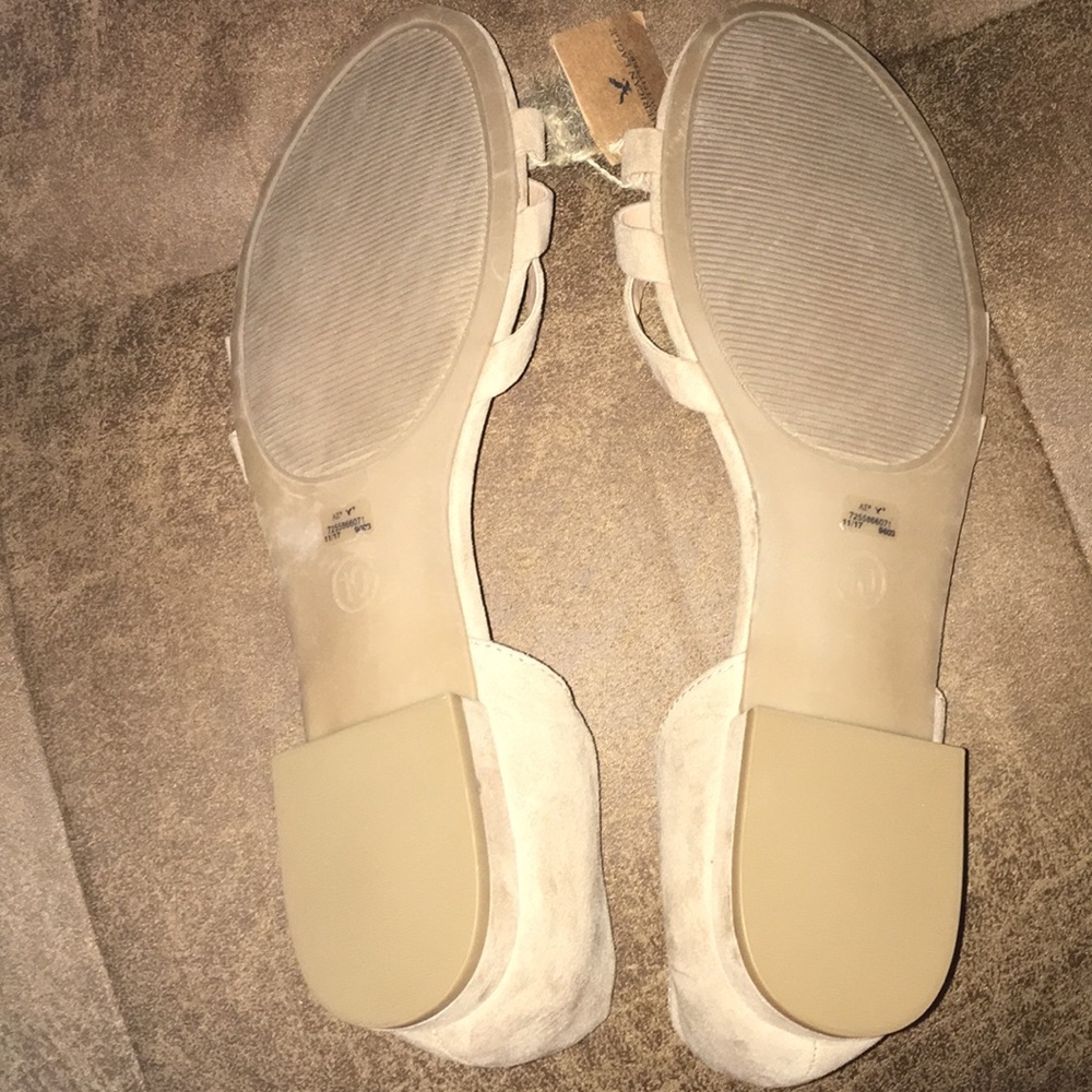 NWT American Eagle Outfitters Sandals🤍 - Picture 3 of 5
